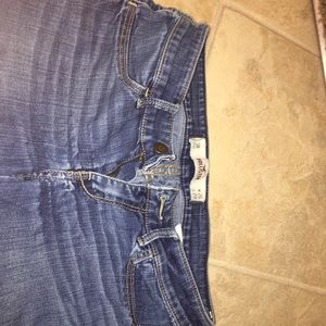 Hollister stretchy skinny jeans